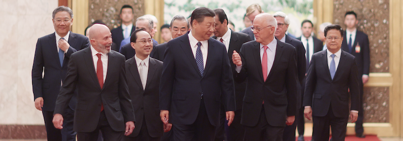 Xi meets with representatives from US business, strategic and academic communities